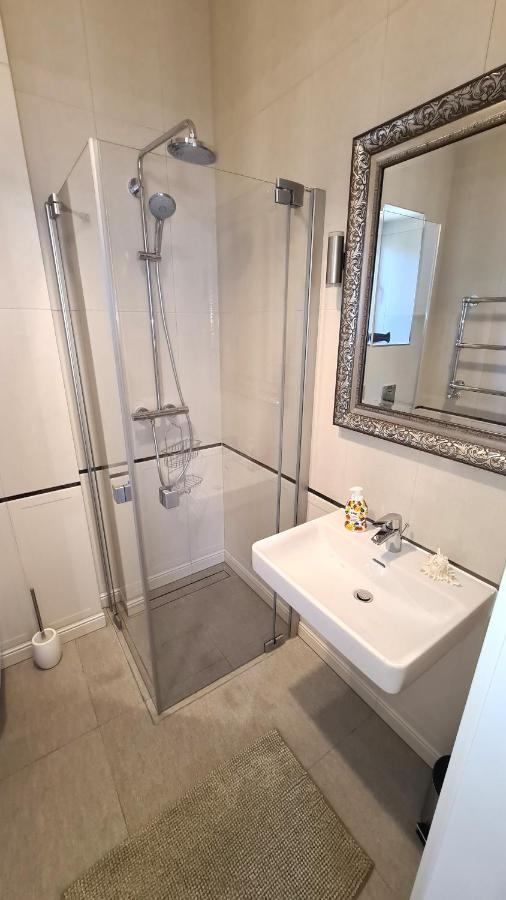 Bajkowy Dom - Apartament Sienkiewicza 5M3 Свиноуйсьце Экстерьер фото