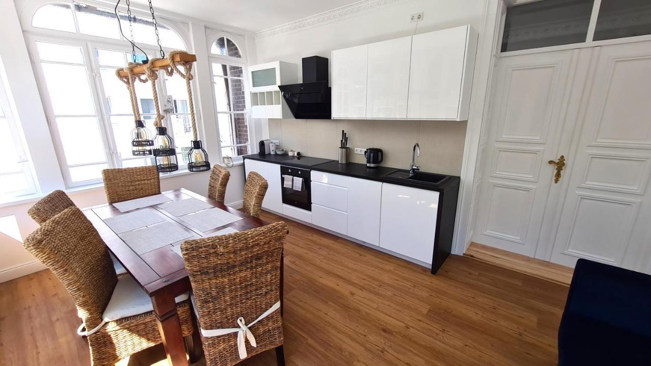 Bajkowy Dom - Apartament Sienkiewicza 5M3 Свиноуйсьце Экстерьер фото